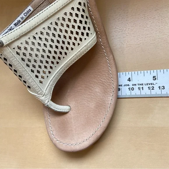UGG wedge sandals cream tan wedges perfored slip on leather upper rubber sole 5 - Picture 13 of 15